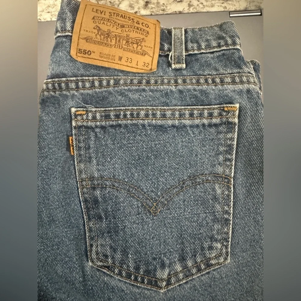 Levi’s 550 Vtg 1996 orange tab Men's Blue Tapered Relaxed Fit Denim Jeans 33x32